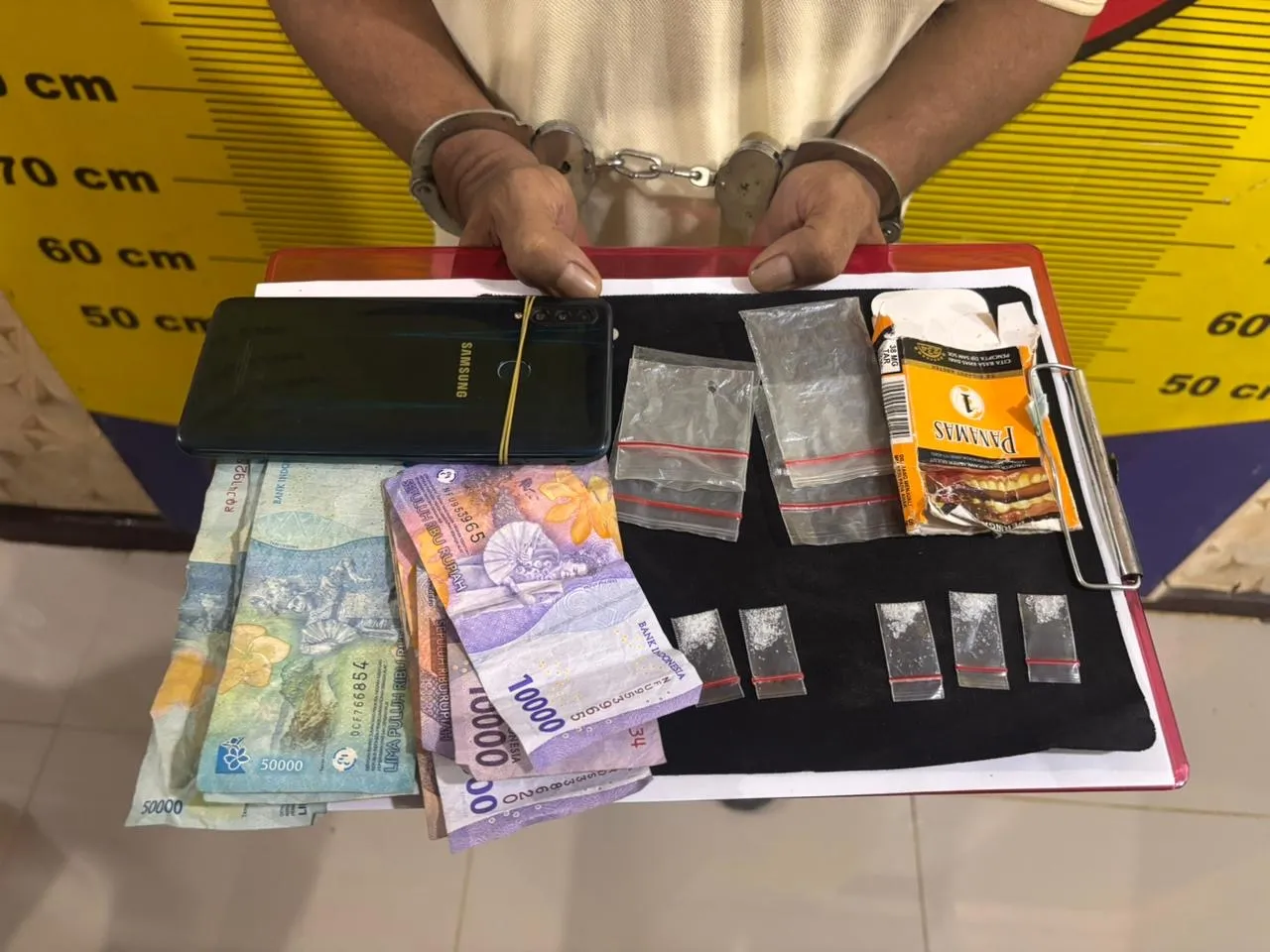Pria 52 Tahun Ditangkap, 5 Paket Sabu Diamankan di Tapsel